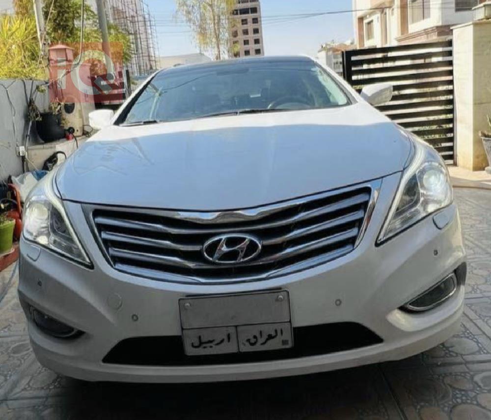 هيونداي أزيرا